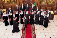 hor-12