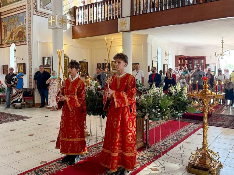 Пасхальная великая вечерня
